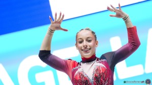 q jun iw 47 ita 3 pagella ilaria sfe01914a copia simone ferraro ph